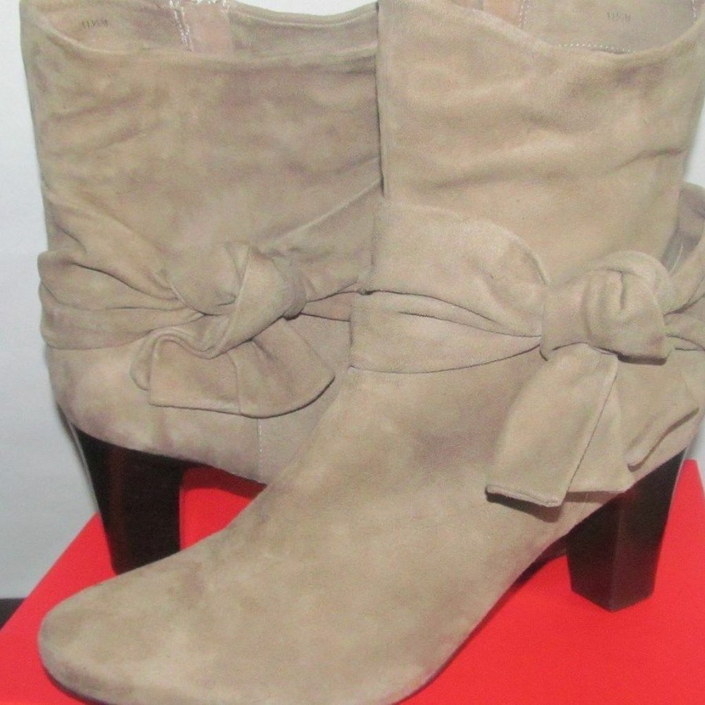 Vaneli Janubi Suede Ankle Boots Size 11.5, Nwot